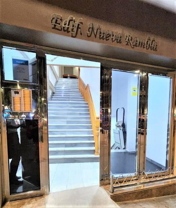 Apartamento Centro Rambla Alicante A Luaran gambar