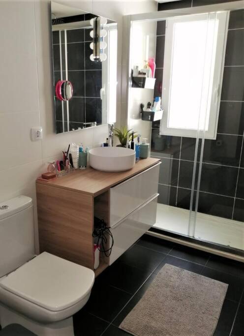 Apartamento Centro Rambla Alicante A Luaran gambar