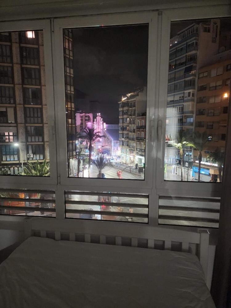 Apartamento Centro Rambla Alicante A Luaran gambar