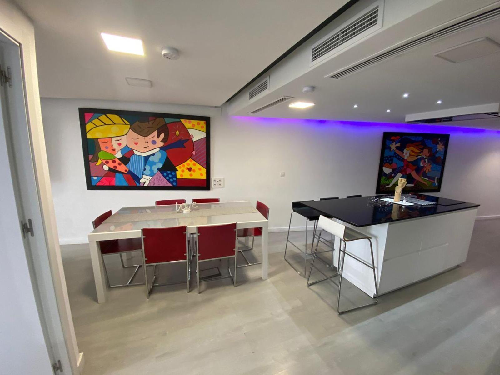 Apartamento Centro Rambla Alicante A Luaran gambar