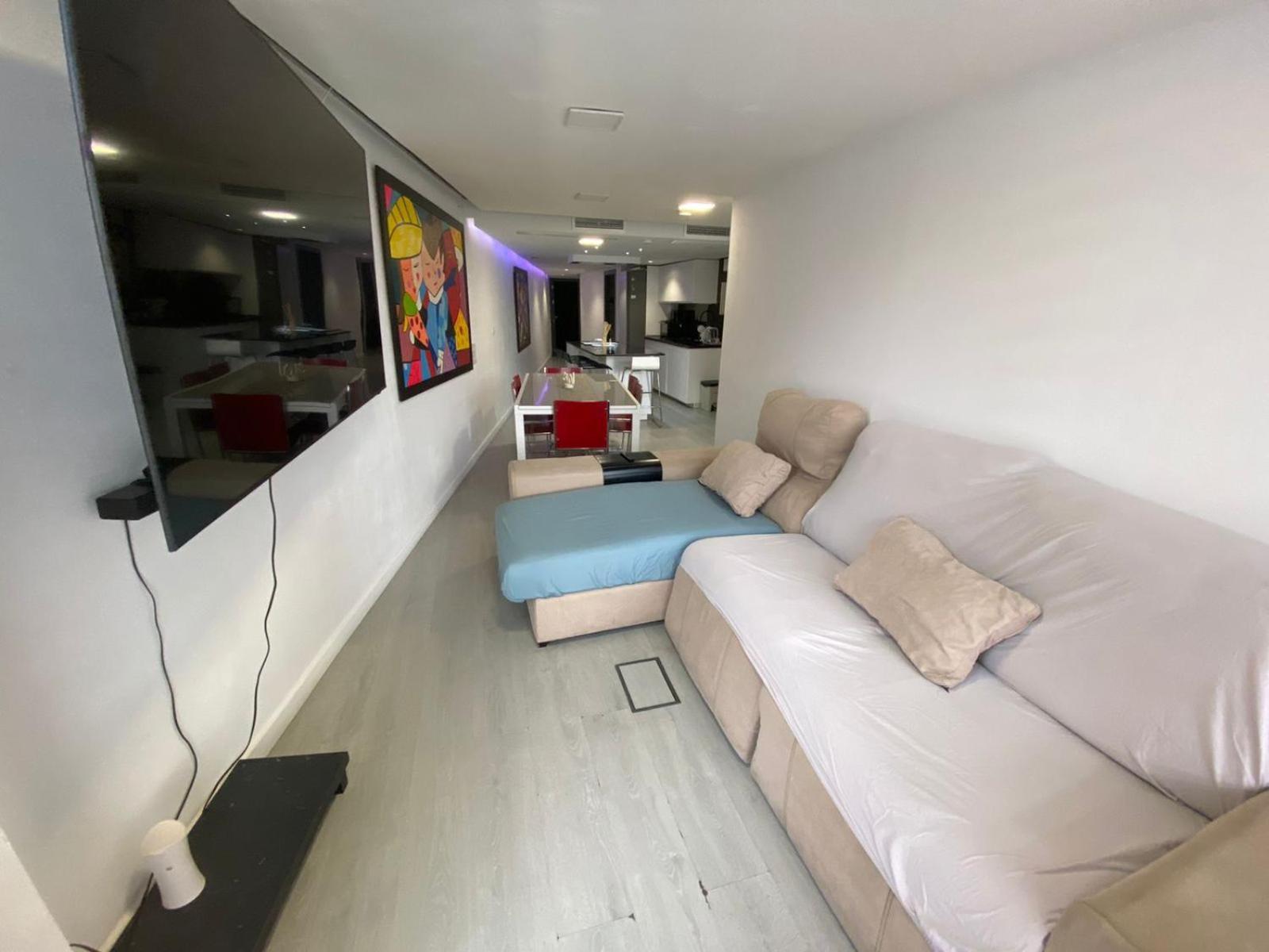Apartamento Centro Rambla Alicante A Luaran gambar